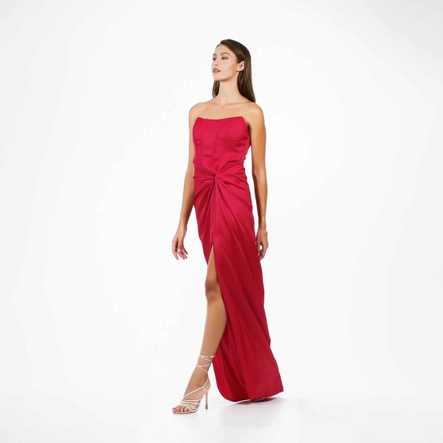 Éther Red Cherry Gown